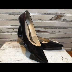 Calvin Klein Kitten Pump